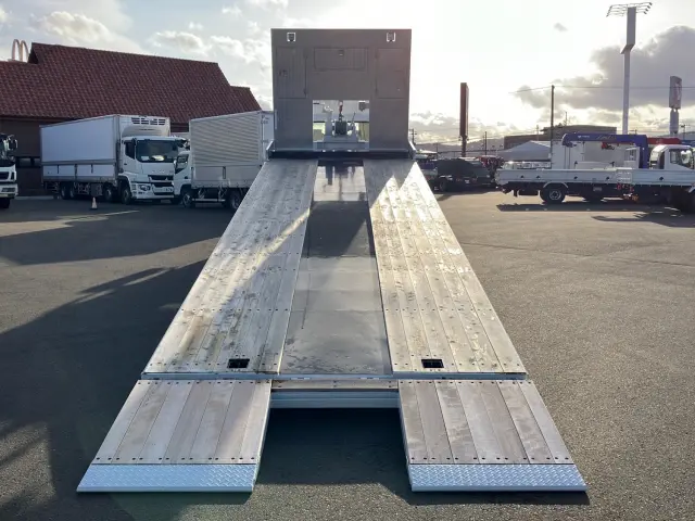 三菱 スーパーグレート 2PG-FS80VZ(8x4)の写真8