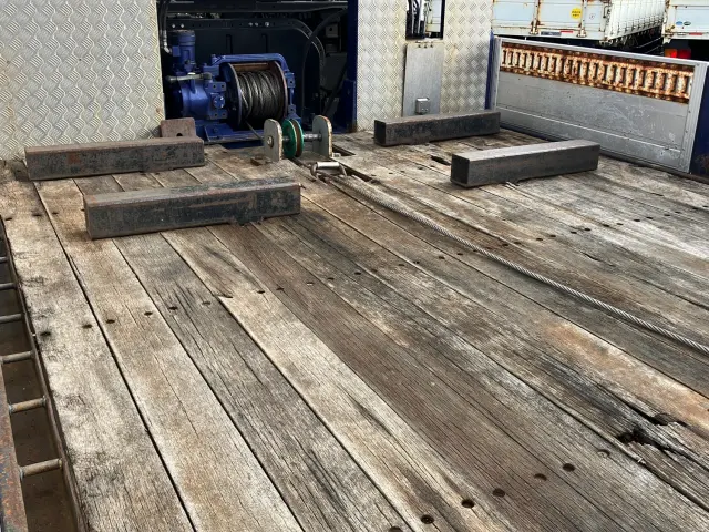 三菱 スーパーグレート 2PG-FS74HZ(8x4)の写真12