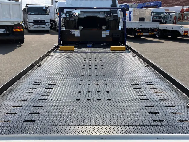 三菱 キャンター 2PG-FEB80(2WD)の写真9