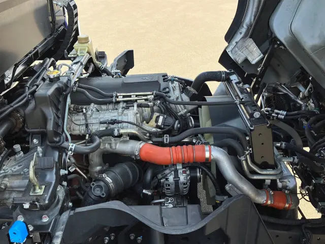 三菱 キャンター 2PG-FEB80(2WD)の写真19