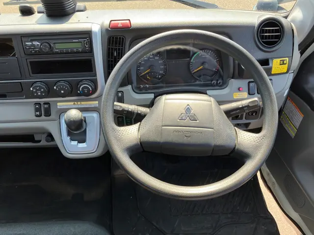 三菱 キャンター 2PG-FEB80(2WD)の写真22
