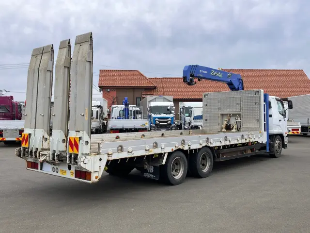 三菱 ファイター QDG-FQ62F(6x4)の写真3