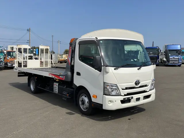 トヨタ ダイナ 2RG-XZU722(2WD)の写真2