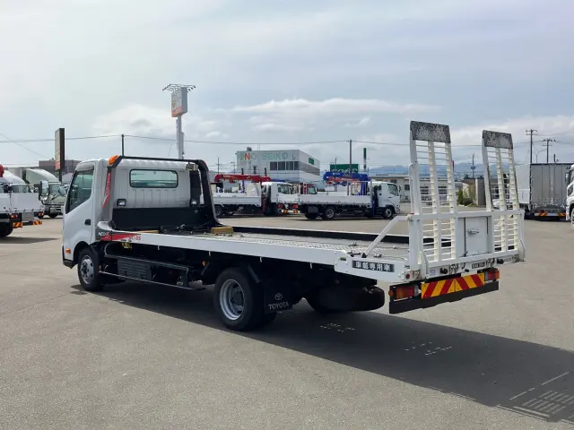 トヨタ ダイナ 2RG-XZU722(2WD)の写真4