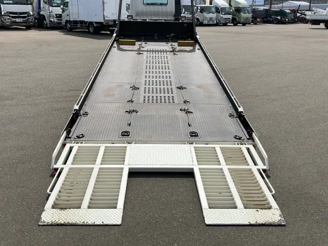 トヨタ ダイナ 2RG-XZU722(2WD)の写真8