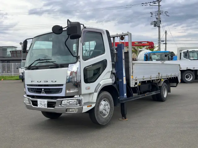 三菱 ファイター PA-FK71F(2WD)の写真1