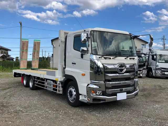 日野 プロフィア 2DG-FQ1AJC(6x4)の写真2