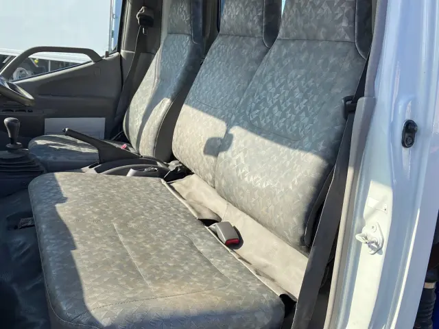 日野 デュトロ BKG-XZU424M(2WD)の写真21