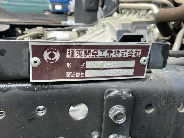 いすゞ エルフ 2RG-NPR88AN(2WD)の写真7