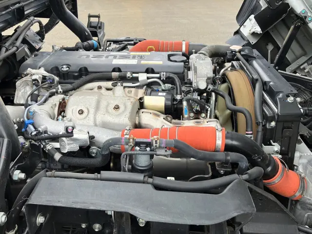 いすゞ エルフ 2RG-NPR88AN(2WD)の写真19
