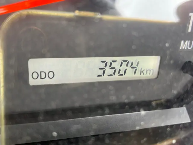 いすゞ エルフ 2RG-NPR88AN(2WD)の写真23