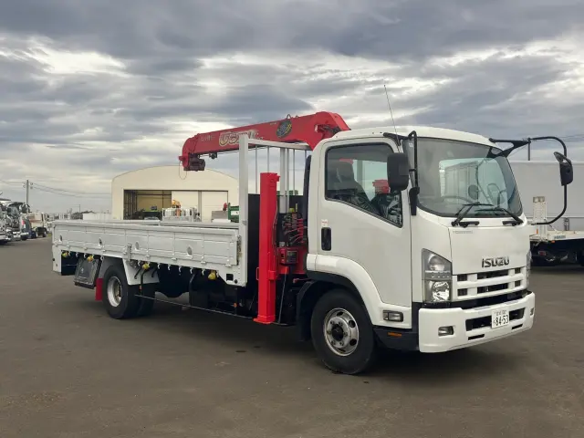 いすゞ フォワード TKG-FRR90S1(2WD)の写真2