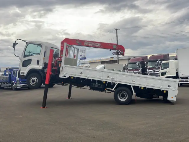 いすゞ フォワード TKG-FRR90S1(2WD)の写真5