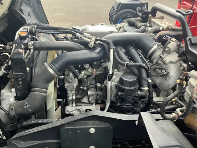 いすゞ フォワード TKG-FRR90S1(2WD)の写真18
