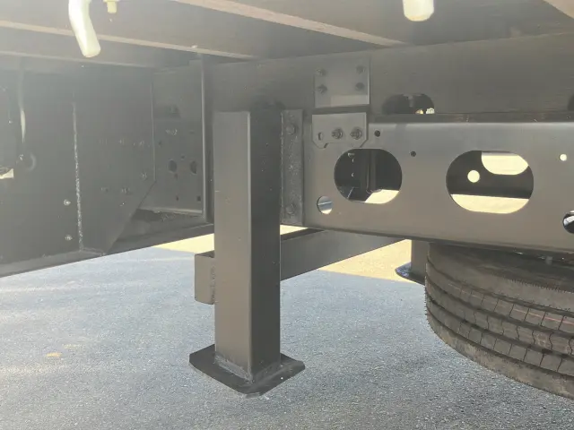 いすゞ フォワード SKG-FRR90S1(2WD)の写真15