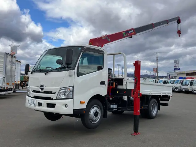 日野 デュトロ 2RG-XZU712M(2WD)の写真1