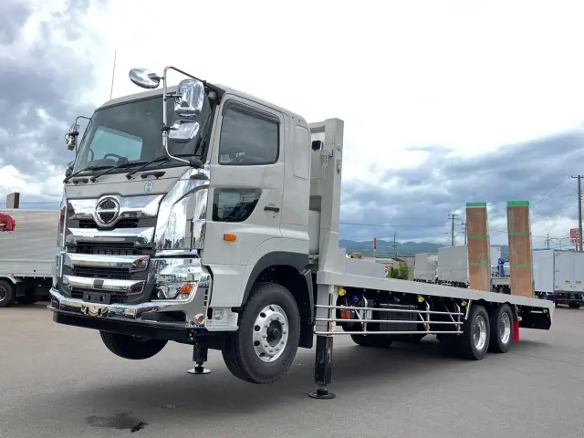 日野 プロフィア 2DG-FS1AHE(6x4)の写真1