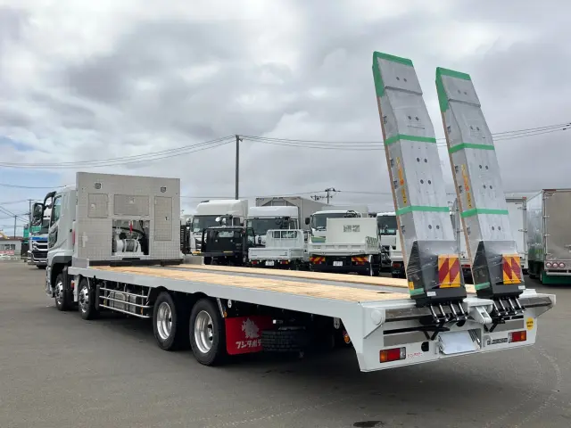 三菱 スーパーグレート 2PG-FS70HZ(8x4)の写真4