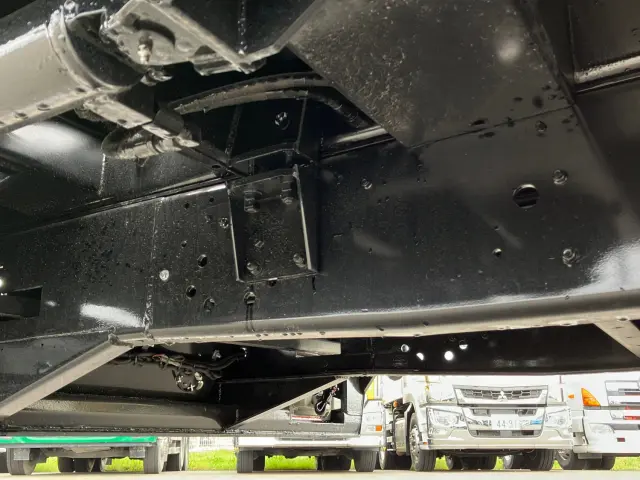 三菱 スーパーグレート 2PG-FS70HZ(8x4)の写真17