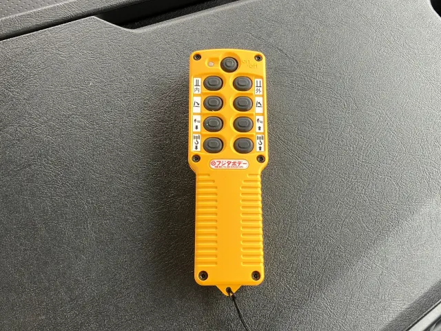 三菱 スーパーグレート 2PG-FS70HZ(8x4)の写真25