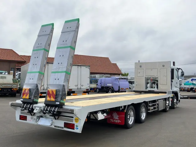 三菱 スーパーグレート 2PG-FS80VZ(8x4)の写真3