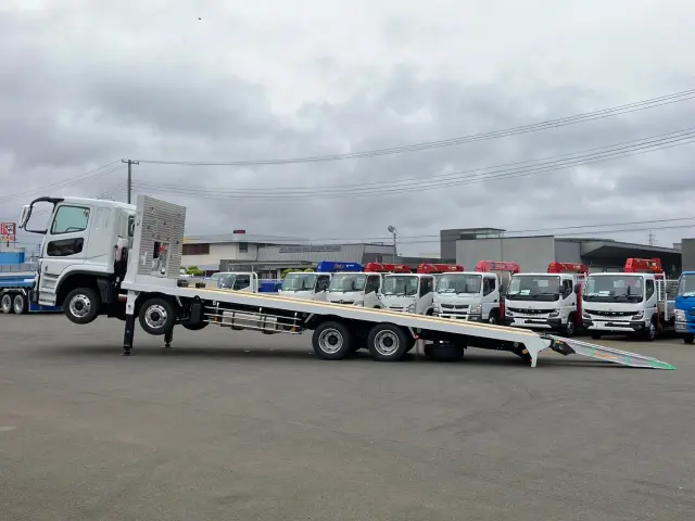 三菱 スーパーグレート 2PG-FS80VZ(8x4)の写真5