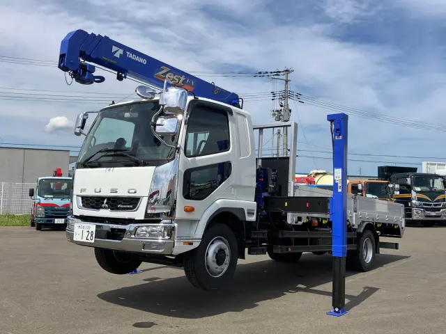 三菱 ファイター 2KG-FK62FZ(2WD)の写真1