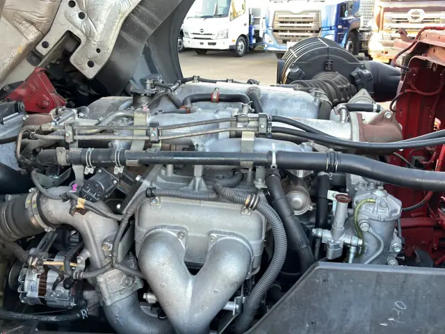 いすゞ ギガ LKG-CYJ77A(8x4)の写真18