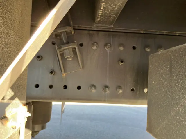 日野 プロフィア 2DG-FW1AHC(8x4)の写真14