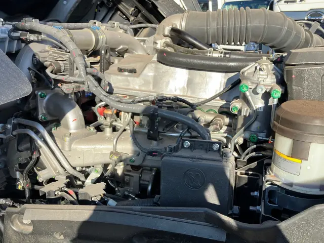 日野 プロフィア 2DG-FW1AHC(8x4)の写真18