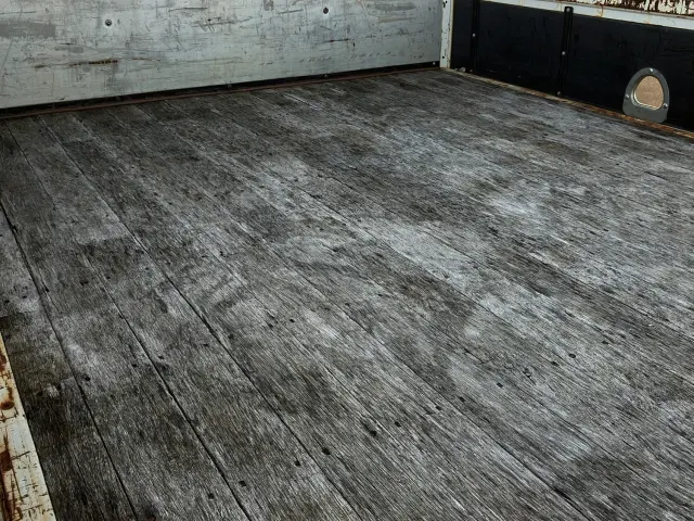 いすゞ フォワード 2PG-FRR90S1(2WD)の写真8