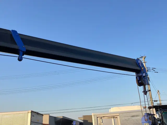 いすゞ フォワード 2PG-FRR90S1(2WD)の写真13