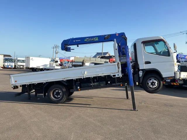 三菱 キャンター TPG-FEB80(2WD)の写真6