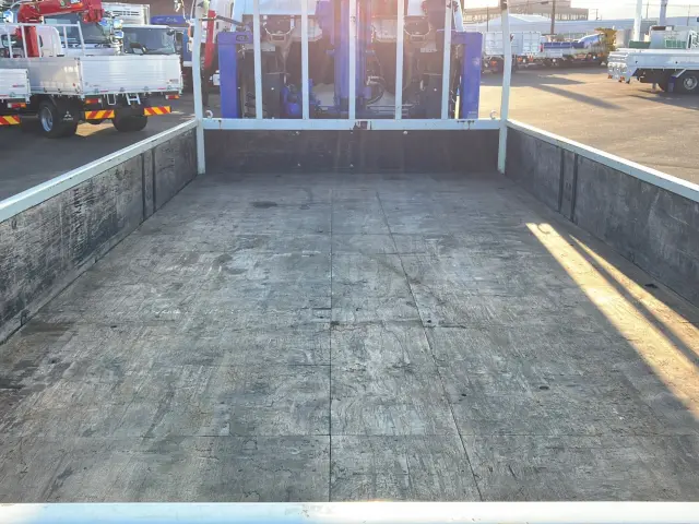 三菱 キャンター TPG-FEB80(2WD)の写真7