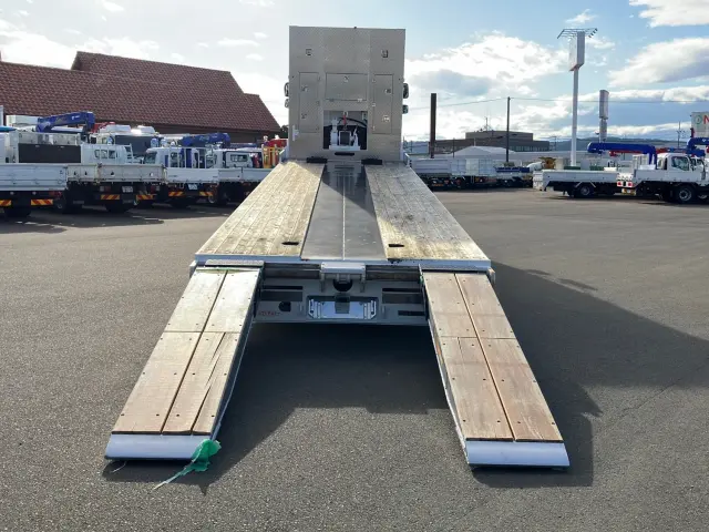 日野 プロフィア 2DG-FW1AHC(8x4)の写真10