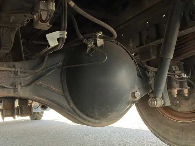 いすゞ エルフ 2RG-NPR88YN(2WD)の写真16