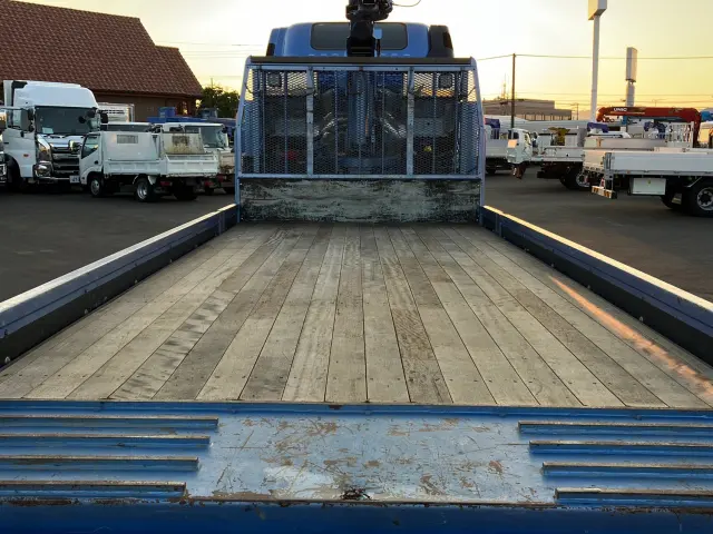 いすゞ フォワード TKG-FRR90S2(2WD)の写真7