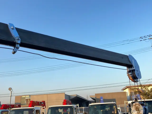 いすゞ フォワード TKG-FRR90S2(2WD)の写真13