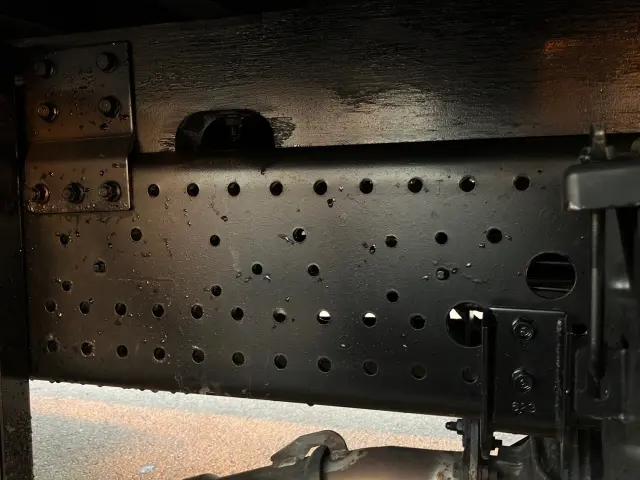 いすゞ フォワード TKG-FRR90S2(2WD)の写真15