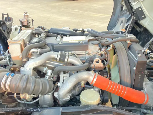 いすゞ フォワード TKG-FRR90S2(2WD)の写真19