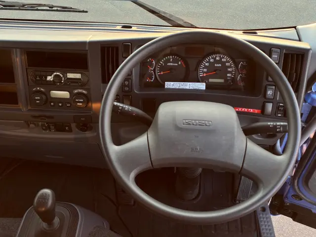 いすゞ フォワード TKG-FRR90S2(2WD)の写真22