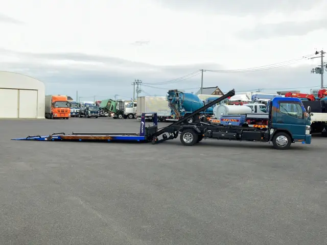 三菱 キャンター TKG-FEB80(2WD)の写真6