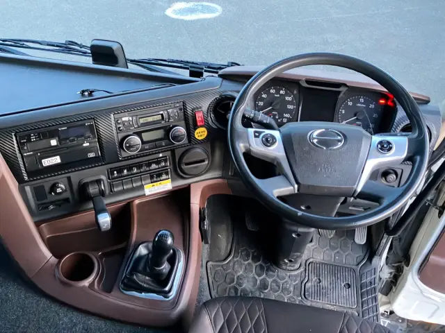 日野 プロフィア 2DG-FQ1AJG(6x4)の写真22