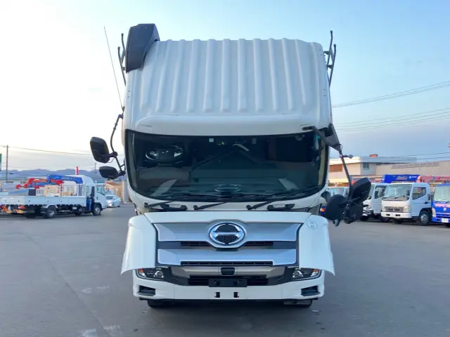 日野 プロフィア 2DG-FQ1AJG(6x4)の写真25