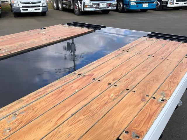 三菱 スーパーグレート 2PG-FS80VZ(8x4)の写真9