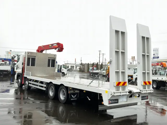 日野 プロフィア 2DG-FW1AHC(8x4)の写真4