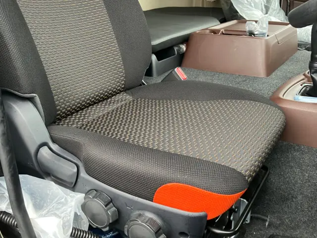 日野 プロフィア 2DG-FW1AHC(8x4)の写真20