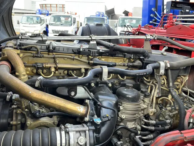 三菱 スーパーグレート QPG-FS64VZ(8x4)の写真18