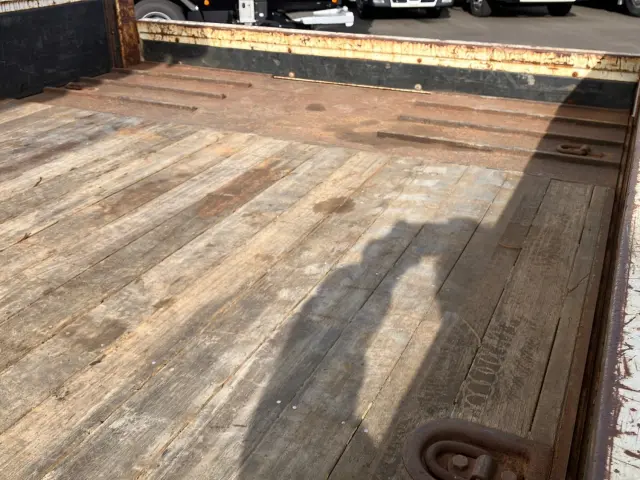 三菱 ファイター KK-FK61HJ(2WD)の写真9