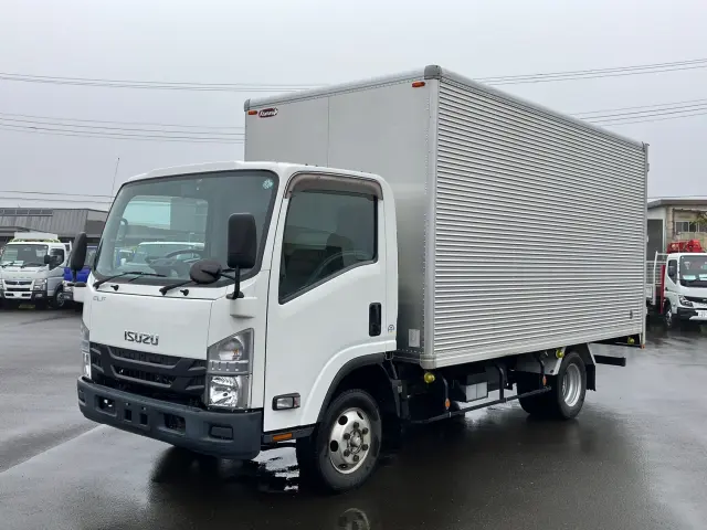 いすゞ エルフ 2RG-NPS88AN(4WD)の写真1